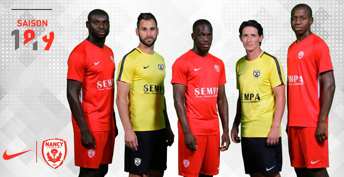 Voici les maillots "away" et "third", présentés mercredi dernier à l'occasion du renouvellement du contrat de Sempa, partenaire principal pour la saison 2018/2019 #ASNL