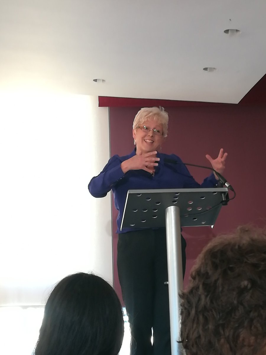 nashreen_ed's tweet photo. Ex-BBC China Editor @BBCCarrie talks at #FNW18 about seeking the truth in journalism #Scotland #Edinburgh #FutureofJournalism https://t.co/goIDdItota