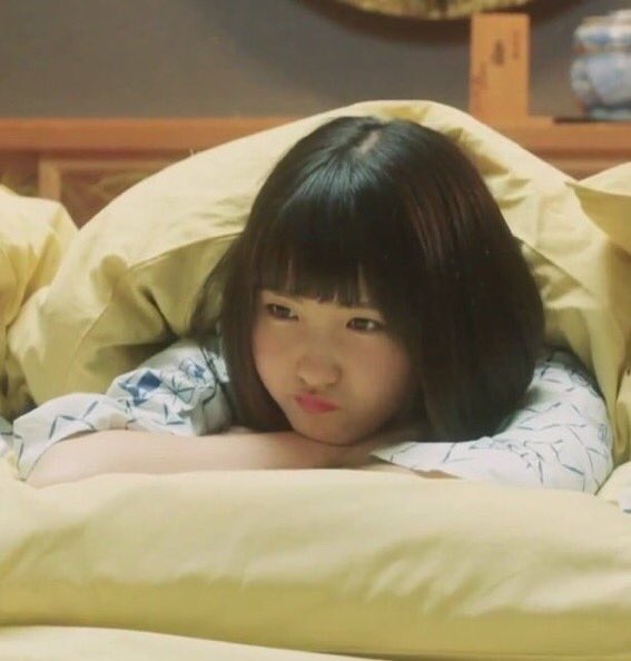 kanghiraa's tweet photo. Daniel probably choose that picture bcus he sees how it touches wannables. That picture basically resembling us and them, wanna one. The longing, the wish to not be apart, but you just have to make him feel bad for it. That picture is beautiful and deep, but you hve to ruin it... https://t.co/H6dSntxemV