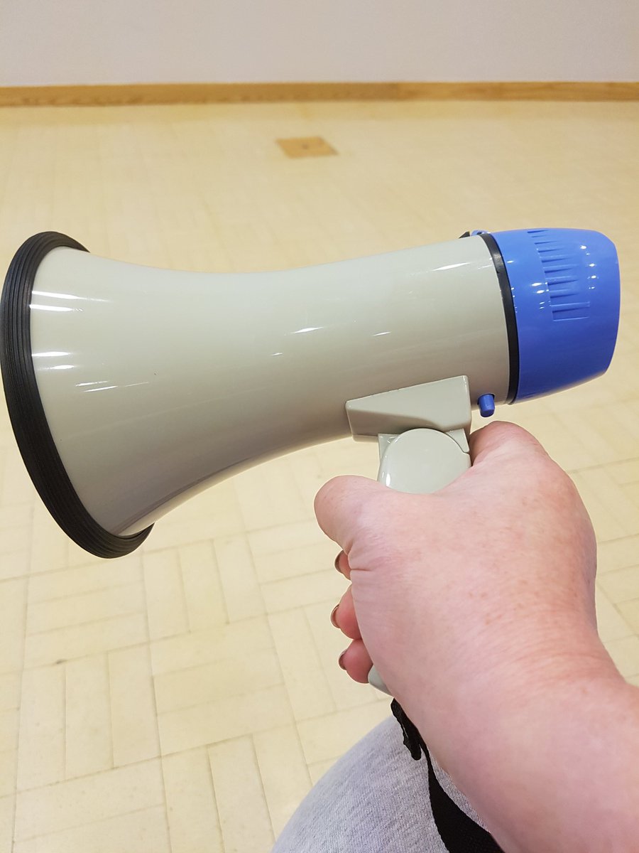 susanmullineux's tweet image. Who let me loose with a megaphone!!!???? Day 2 begins #asetechs #TechConf18 #doineedthis
