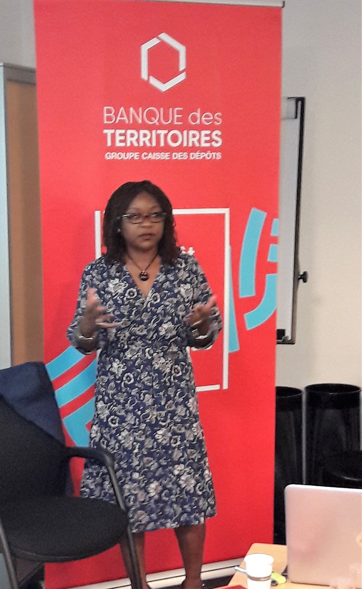 BdT_PDL's tweet image. En direct de @BdT_PDL, matinée d’échange avec les DAF des bailleurs
sociaux @paysdelaloire  présentation @BanqueDesTerr , loi ELAN , #Logementsocial,  signature électronique #Transitiondigitale.