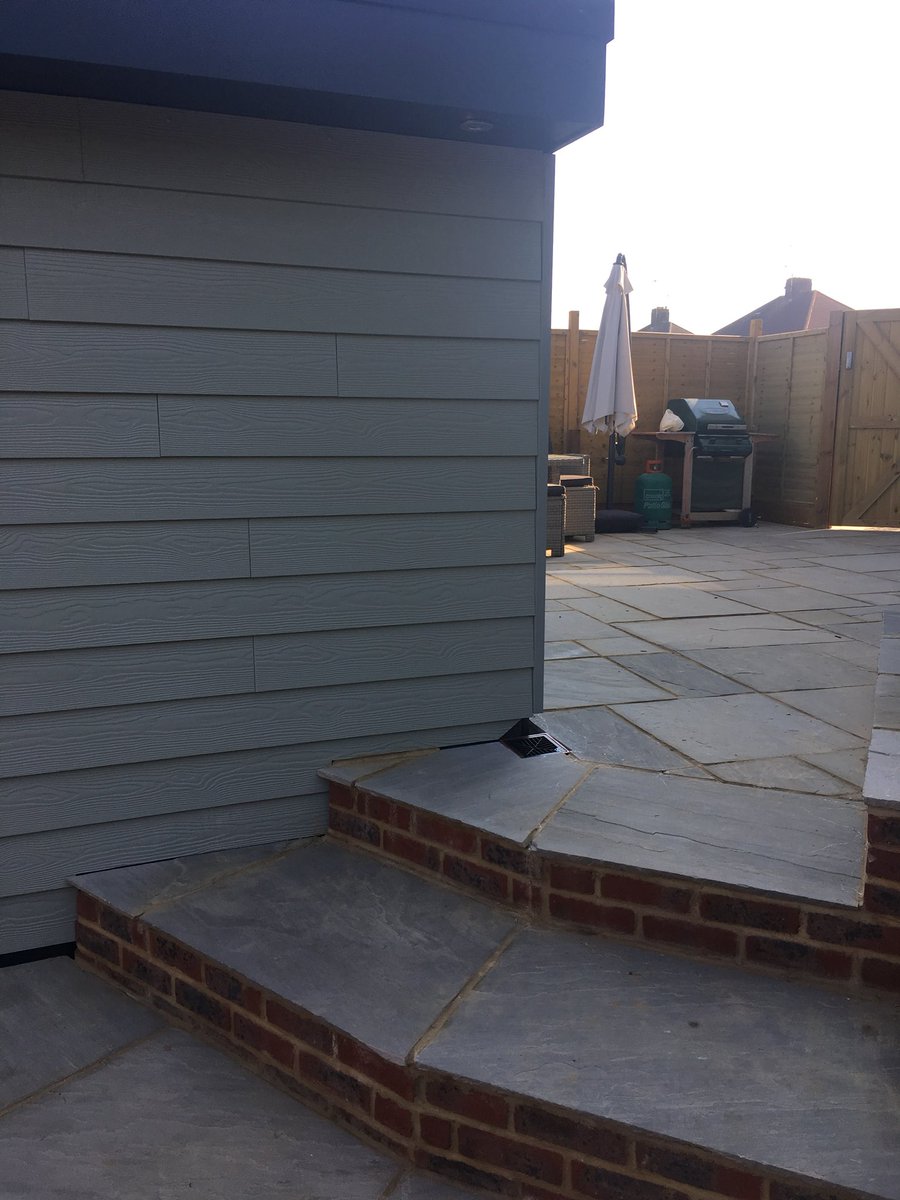 DbsSurrey's tweet photo. Finishing touches Friday, 10 week driveway and garage conversion for a young family in #Reigate #garageconversion #builders #Dorking #Horley #Surrey https://t.co/7tBTF3P7V9