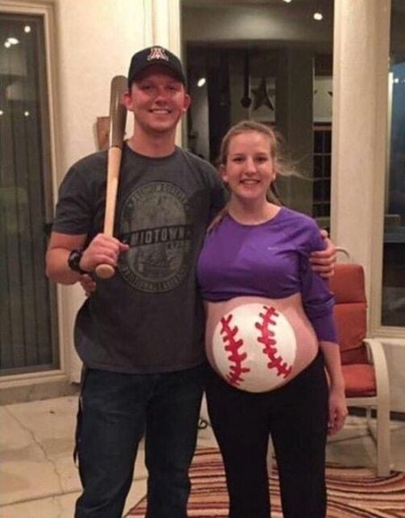 thedygest's tweet photo. They're sending some mixed messages with this pregnancy announcement https://t.co/ZznPyMo9zk