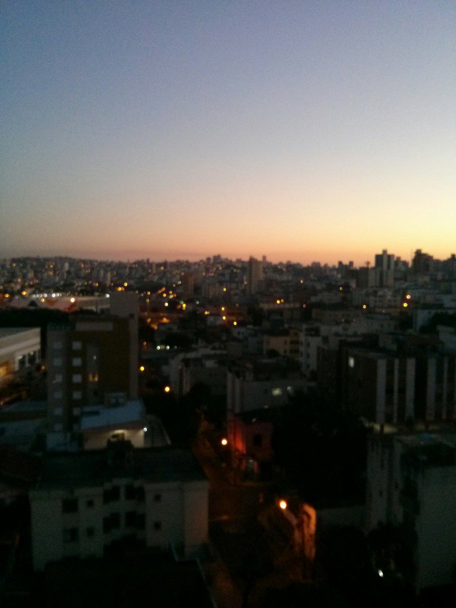 HugoVc's tweet image. #BDMG Amanhecendo em Belo Horizonte. Dia de jogo do Brasil e Bélgica. Força Brasil!