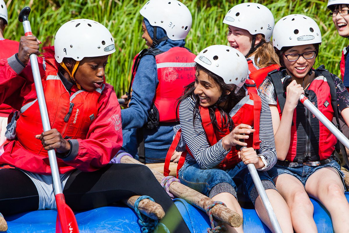 TheChallenge_UK's tweet image. Have you got that #FridayFeeling? Feel like that every day when you say YES to joining us on one of our @NCS programmes! Sign up here: ncsthechallenge.org #ncsyes