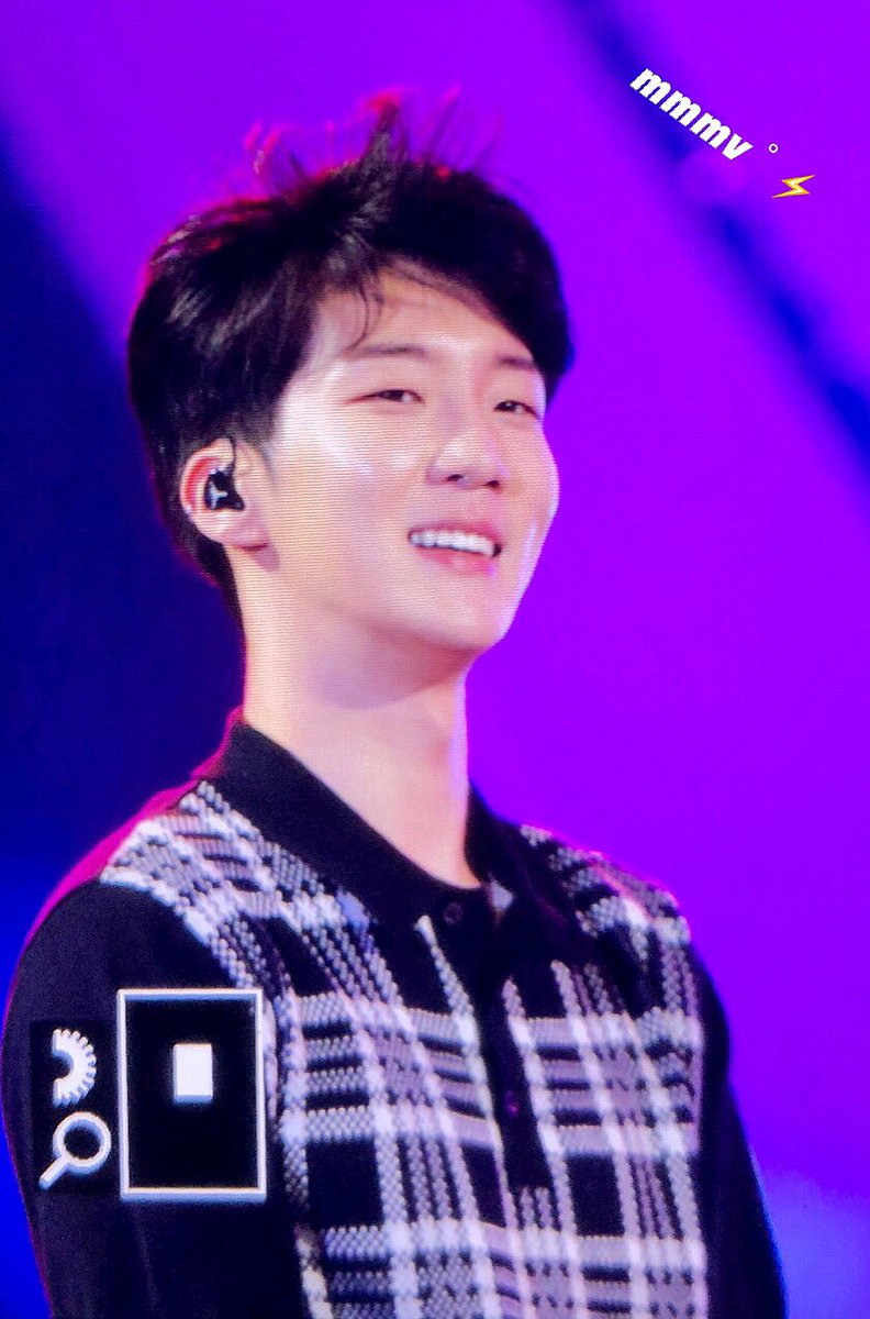 sh_momo_'s tweet photo. 180706
이승훈
@official_hoony_ 
#이승훈 #위너 #승훈 #seunghoon #hoony https://t.co/6mUVQjGQyF
