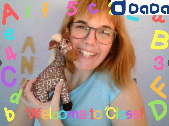 MissAna_x's tweet photo. Jenny the giraffe and me rock it every day together and the students love us! @DaDa_social #FavDaDaProp https://t.co/n2uimJu8Mv