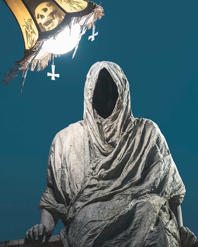 IgoretSam's tweet photo. Ghost from hell @hellfestopenair #pictureoftheday #photography #hellfest #fountain #statue #stone #photoproject #festival #hell #canon6d #lampshade #skull #igoretsam #team #bulb #flash #portaits #noface https://t.co/goux0LsYFL https://t.co/zsmHqzAgYd