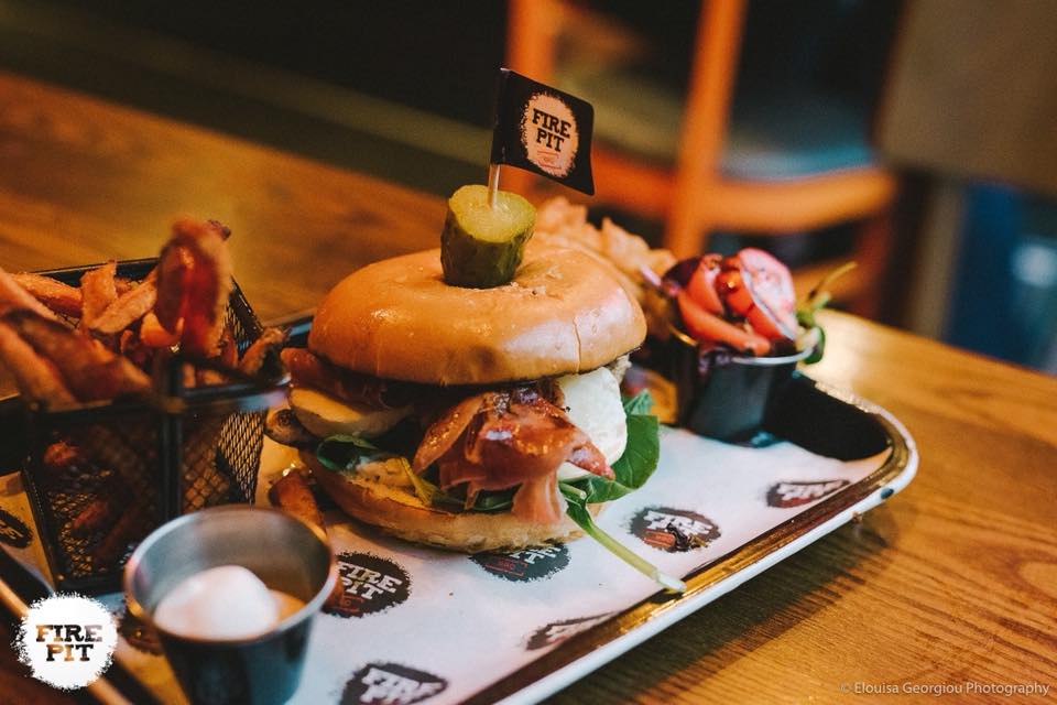 FirePitRocks's tweet photo. Its #fridayfodda time 50% off our delicious burgers and calzones today!  Come n'get your meat fix!  #meatsweats #meatfix #summer @Sheffieldis @socialsheffield https://t.co/Gwlc4Lfrnh