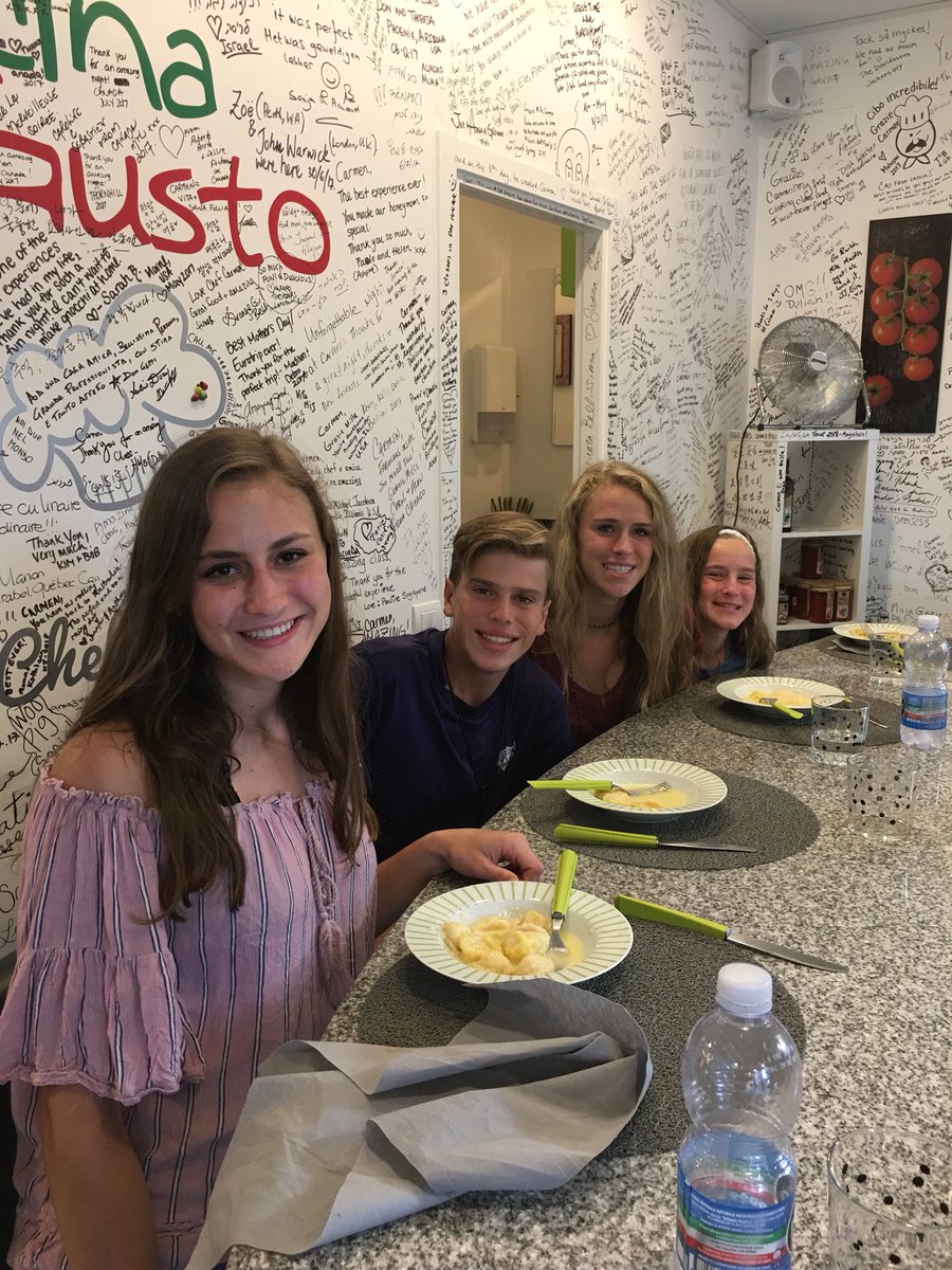 ChefRyanKate's tweet image. Had a great cooking class in Italy with Chef Carmen and Franco! We made fresh gnocchi, 3 cheese ravioli and eggplant Parmesan Sorrento style!