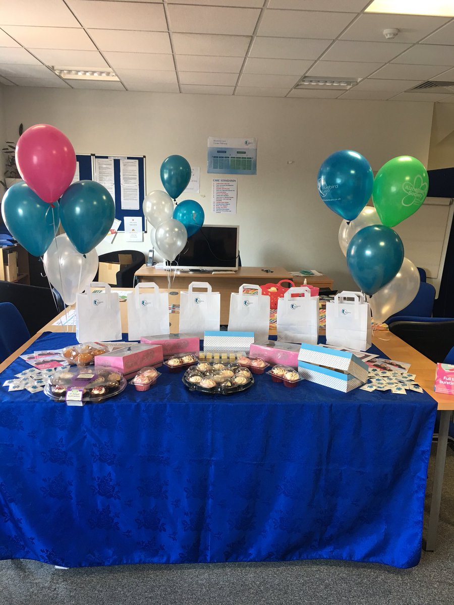 #nutsaboutballoons are at Bluebird Reigate supporting <a href="/alzheimerssoc/">Alzheimer's Society</a> come and see us!!