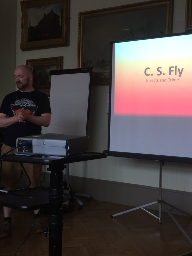 MaidstoneMuseum's tweet photo. Simon from #KentFieldClub giving a fascinating talk on forensic entomology - what bugs can tell us about death. #csfly https://t.co/39rsHE43wJ