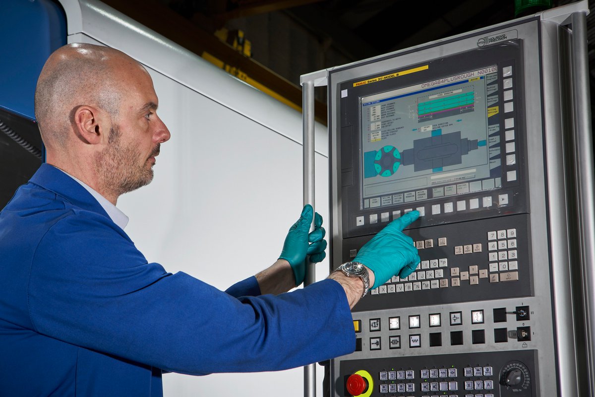 NEW JOB OPPORTUNITIES! PTG Holroyd Precision are recruiting for a Software Team Manager and a Production Engineer. Full details here... bit.ly/2NpxCp3 #career #jobopportunity #jobsearch #Rochdale #NPHExportChamps #ExportingisGREAT #ukmfg #GBmfg #engineeringuk