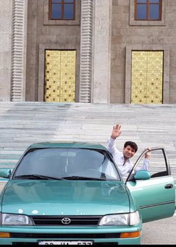 Resmi Twitter'da görüntüle