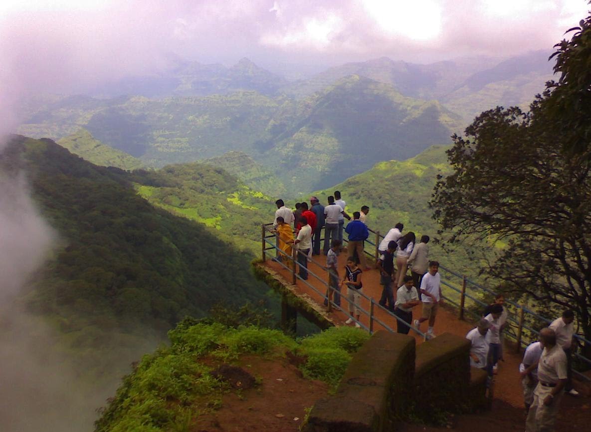 With the falling rain drops, everything becomes alive! From amusing drives to gushing waterfall, here are the reasons that will take you to India to celebrate the monsoon season! tinyurl.com/yborua3a