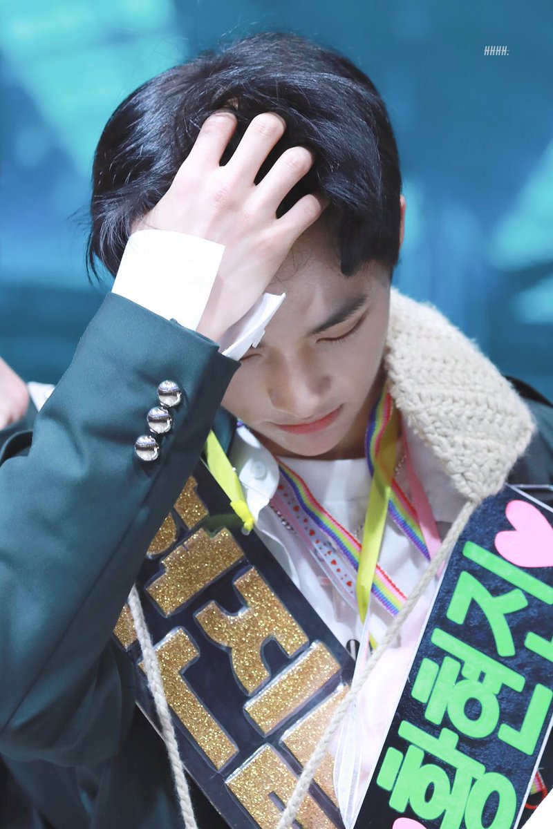 320HHHH tweet picture