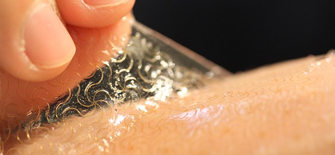 PLOSONE's tweet image. From tissue engineering to 3D printing, Guest Editors Aldo Boccaccini, @KHamadLab, Michael McAlpine &amp;amp; Jie Song are inviting interdisciplinary researchers to submit to our #biomaterials #CallForPapers. Submit #OpenSource tools,protocols,null results &amp;amp; more. blogs.plos.org/everyone/2018/…