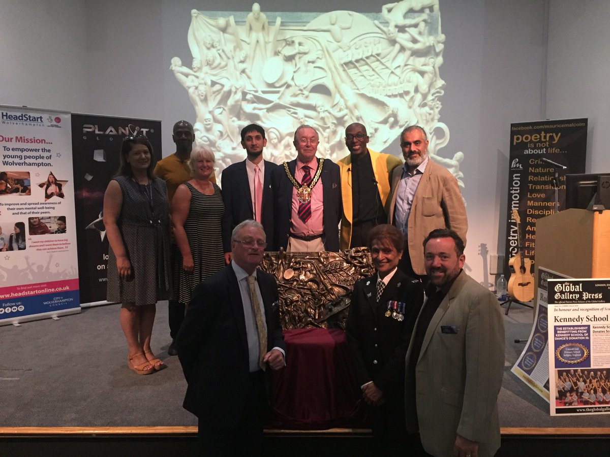 PLANitGlobal's tweet photo. What an inspirational event...thank you @HeadStartFM @DonBrownArt @schoolofcoding @WMPolice #MayorOfWolverhampton &amp; Maurice Malcolm for your support in putting on a great event for these schools/students #positiveprinciples #antibullying https://t.co/aMBt9KPiCy