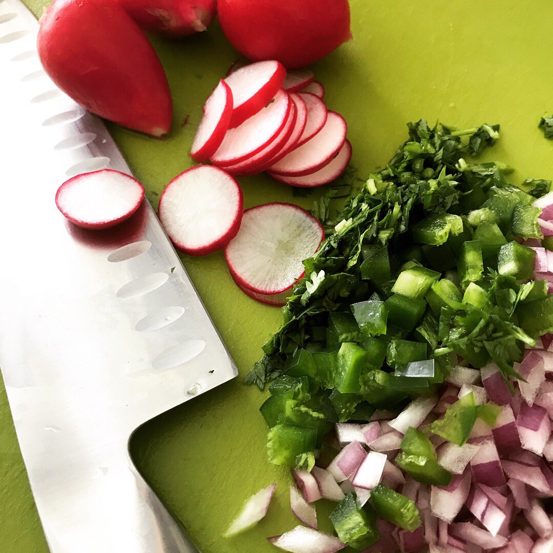 Chefsarahlu's tweet photo. What’s happening??? #summersalsa radish and avocado salsa prep #chefsarahlu #livtoeat #salsa #radish #jalapano #cilantro #avacado https://t.co/eISyXPdroB
