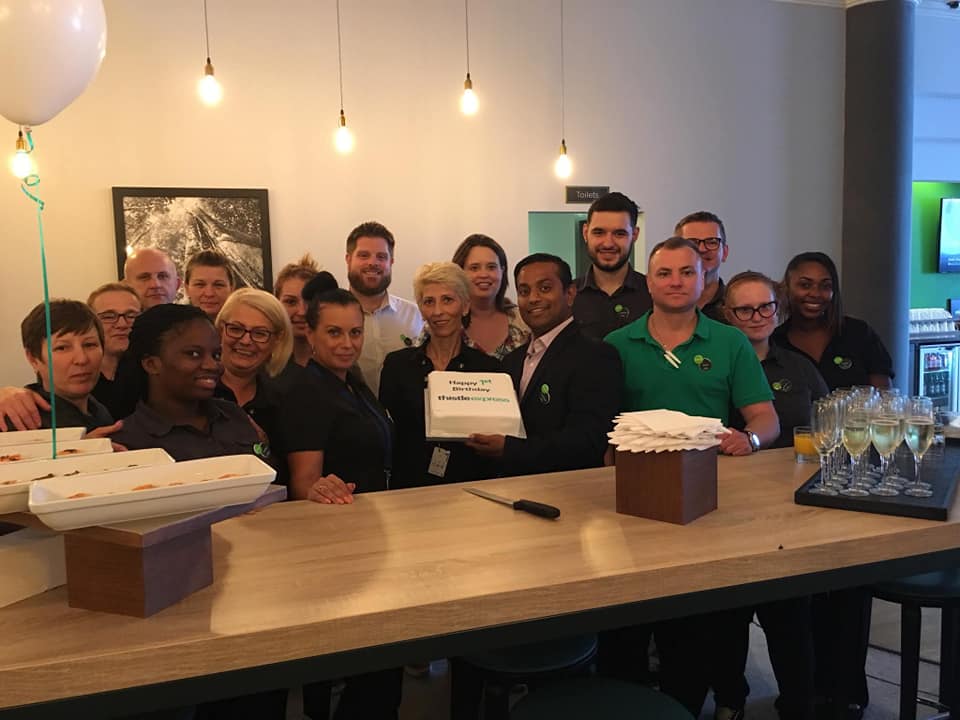 Thistle Express Luton is now 1 years old! Thank you to all of our guests who celebrated our birthday with us! We're looking forward to an even better year ahead!