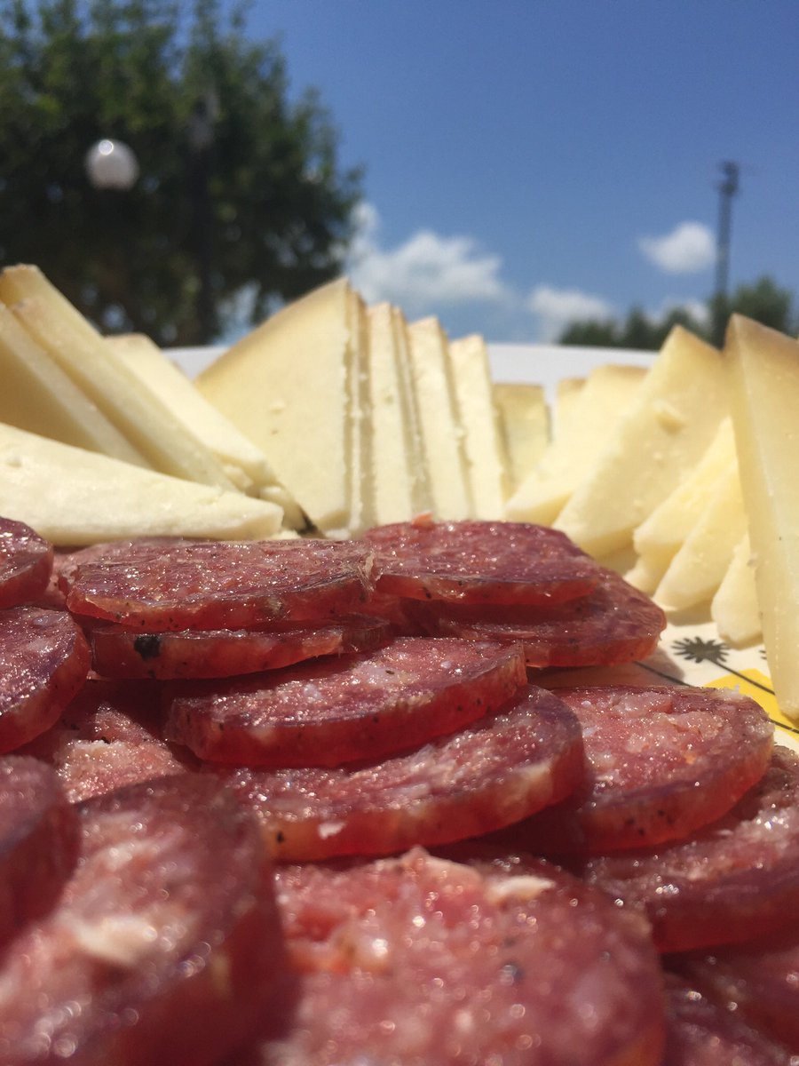 HamsAbroad's tweet photo. We have left mozzarella behind and come to the land of pecorino and truffles, Umbria, the green heart of Italy. Not all lunches are created equal. #Italy #Umbria https://t.co/MG2fMvVRyF