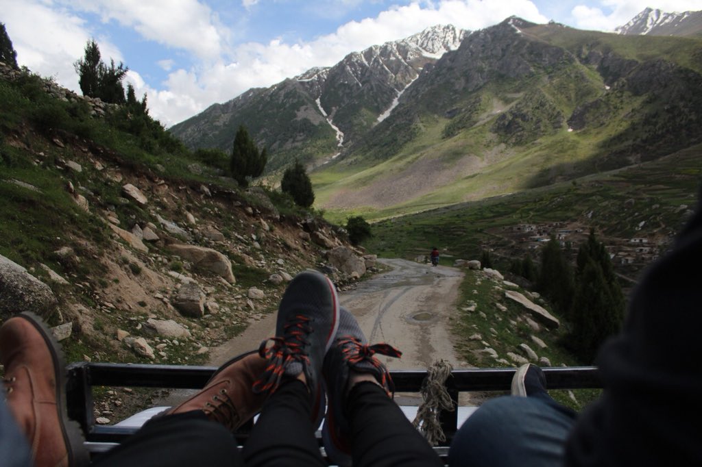 Road to Deosai plains, Skardu Pakistan. 

#AppreciateNature #Travelgram #TravelPakistan #MyBeautifulPakistan