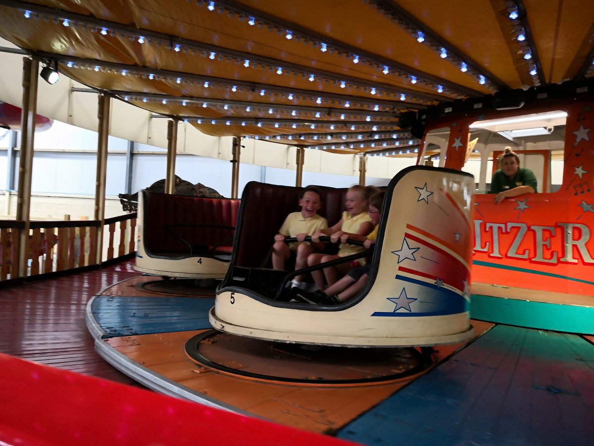 portmeadp's tweet photo. More fun from Folly Farm! #pmdpy3 #pmdptrip https://t.co/2piFXL58AU