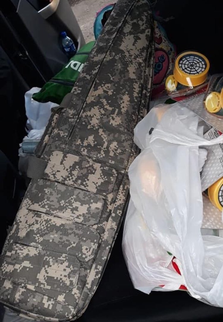 jmcanal4's tweet photo. #iltimahora Capturados Banda Delicuentes que eran encabezado por el padre de Diriamba Dayvis Onel López quienes trasladaban armas de fuego y otros materiales utilizados para cubrirse el rostro en Diriamba. Incluyendo Dayvis Onel Lopez, el padre de Diriamba. https://t.co/CAXo7mdSxW