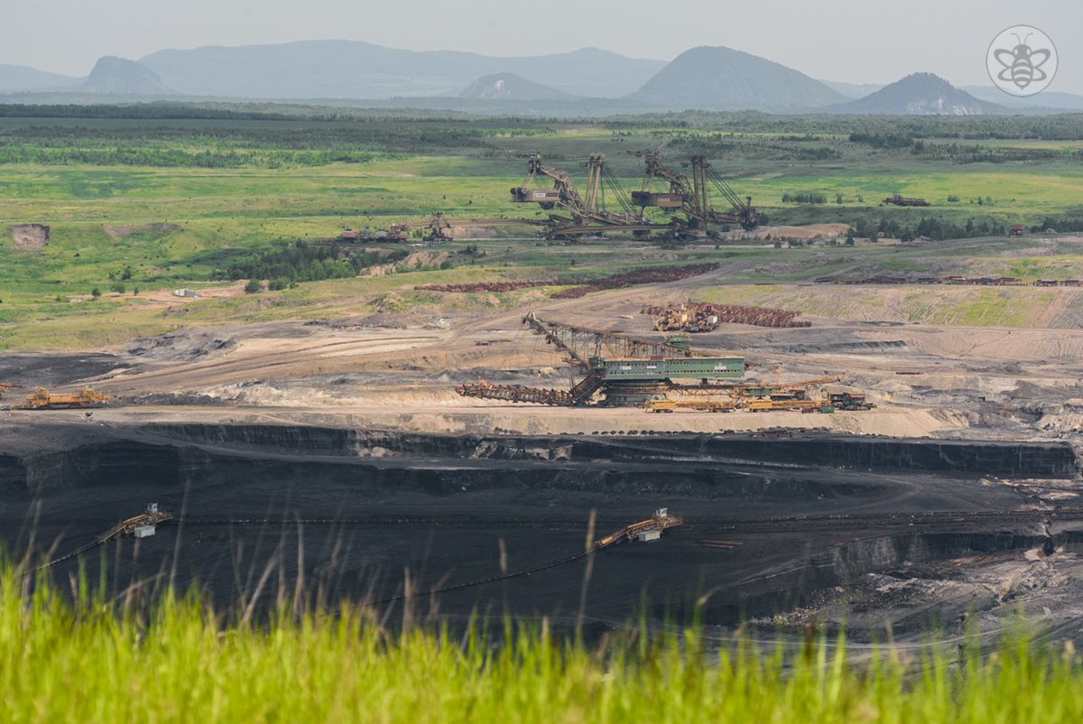 atomicbeecz's tweet photo. Mostecká uhelná pánev https://t.co/vIEoGpm2AC #most #mine #mining #photography #czechia #mostecko #coal #browncoal #westczechia #documentary #documentaryphography #landscapephotography https://t.co/Av6iuWkQPV