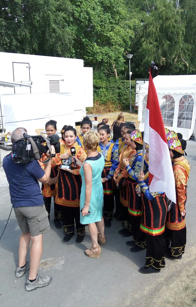 The Red and white flag of Indonesia took the stage at the Llangollen Musical Eisteddfod as Al-Izhar School won 1st Place in category C1-Traditional Folk Dance Group. Truly fulfilling moment for the students who are now eyeing the Lucille Armstrong Award as best overall performers