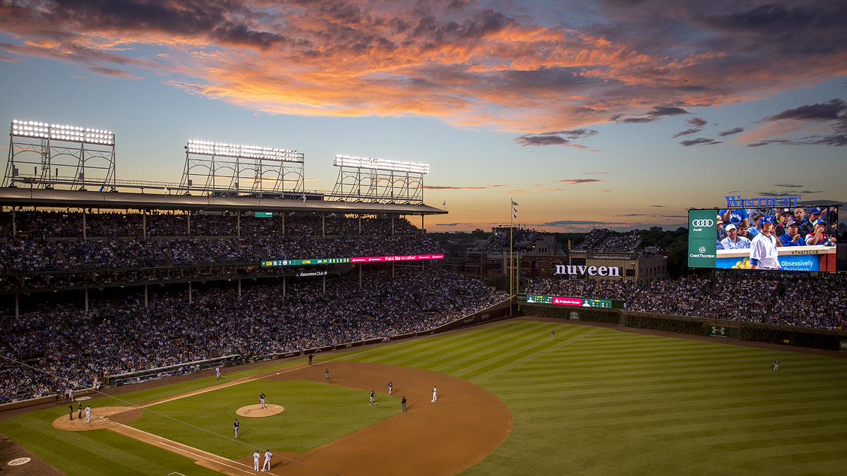 MSFTChicago's tweet photo. Through the #ArrayOfThings, @LaneTech1440 Students and @UChicago scientists turn #WrigleyField into a #data lab: https://t.co/GjdWEVjBta https://t.co/WrVclGs2mp