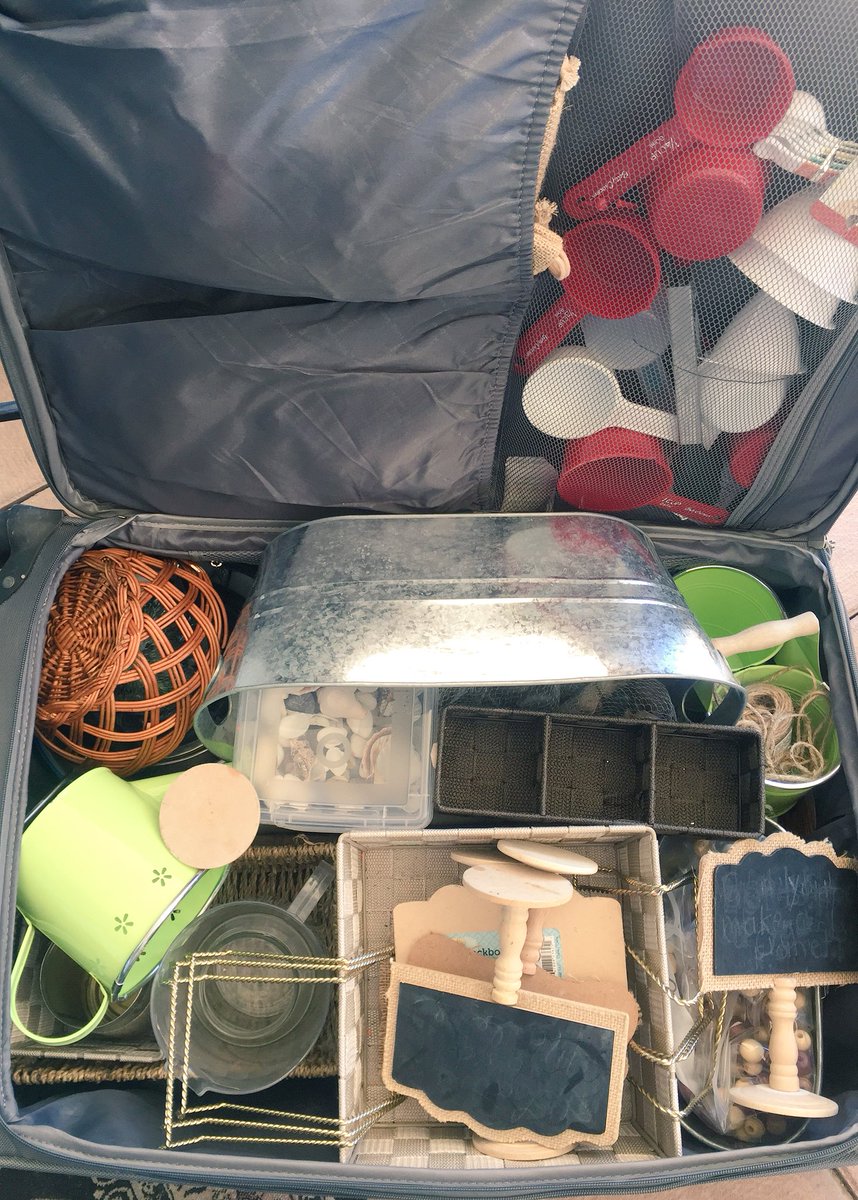 MissGilling's tweet photo. Trying to find ways to store my classroom supplies for the summer.. my condo is currently a kindie explosion ๐ Any suggestions? Limited space over here! #newteacherproblems #kindergartenlife #tcdsbEY https://t.co/Vcyc76oB21