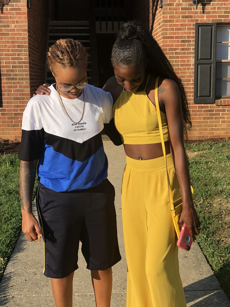 AKgang4l's tweet photo. Out in NC 🖤🎥🎆 #4thofJuly #4thJuly2018
#youtube #youtubechannel #youtubecouple #follow #subscribe #retweet #linkinbio #akgang #buildingaempire #subs #subforsub #instagram #twitter #snapchat # https://t.co/q4czrC9Jzw