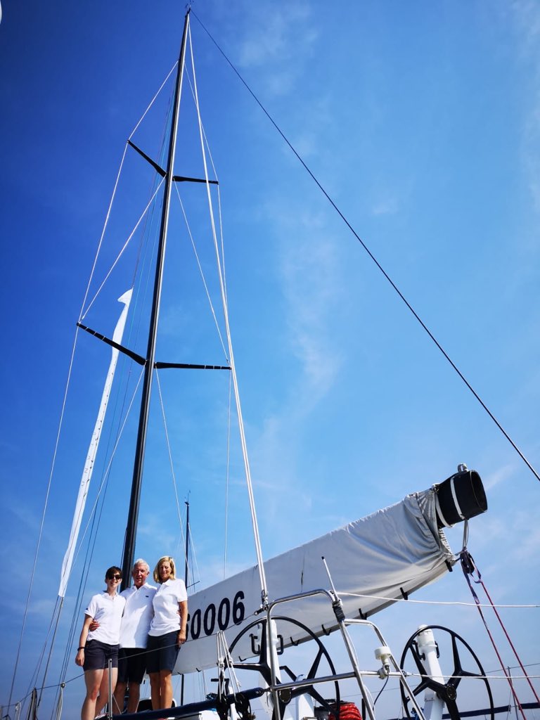 HornseySchool's tweet photo. We’re backing Team Saunders @Benfogle with the fantastic Ms Saunders sailing with @HornseySchool wishing the super sailing family the best of luck! Track their progress
https://t.co/46lnndAmeX select class IRC class 0 and the name of the boat is Cloudy Bay @ITV #alwayschallenge https://t.co/j7Rh0hEypP