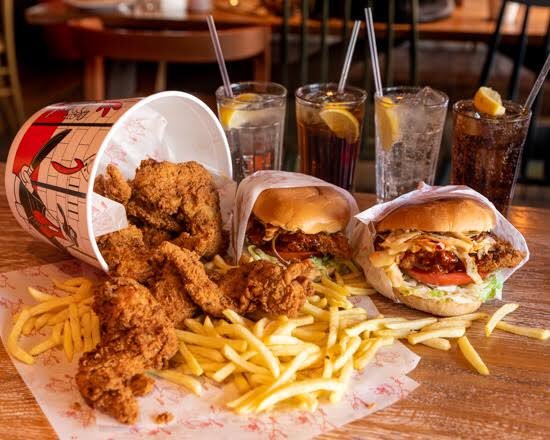 We've teamed up with <a href="/UberEats/">Uber Eats</a> to bring you Massive Sharing bucket deals for the summer! Get yours Delivered for the games💯or watch them LIVE with us #bath #Friyay <a href="/SouthGate_Bath/">SouthGate</a>