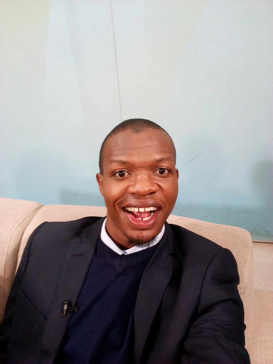 mwamkondo's tweet photo. Hatutegemei uchawi, fitna, Wala kiburi ni kipaji, kujituma na kumueka Mungu mbele now u can catch @mwamkondo Both in radio taifa and Kbc channel 1 #Kudzacha and #worldcupanalysis @Manu_maosa @MogenMohammed @SuewaKuria https://t.co/GBUgvjzPtS