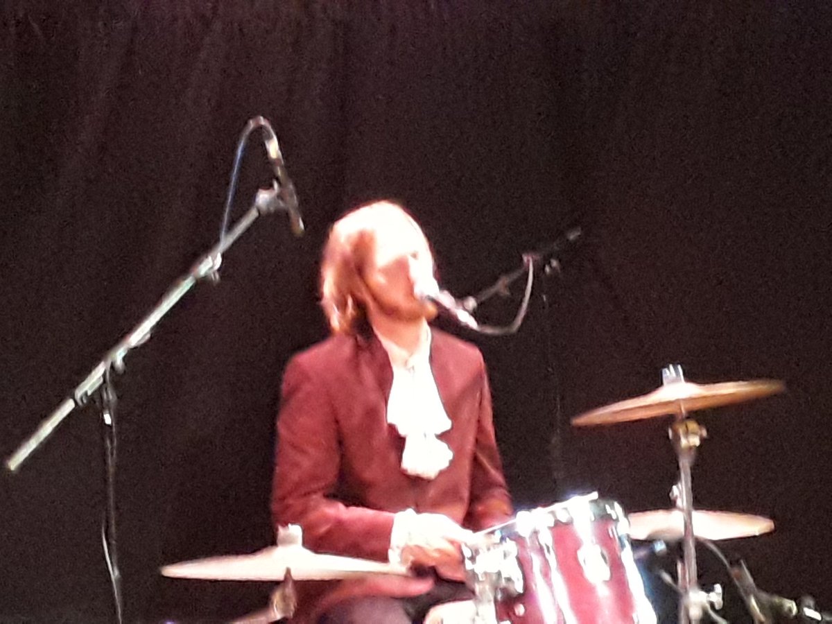 SonjaWoodcock's tweet image. Great night out with @VolActionLeeds to see @AbsoluteKinks @Sevenartscenter Happy 60th Chris!