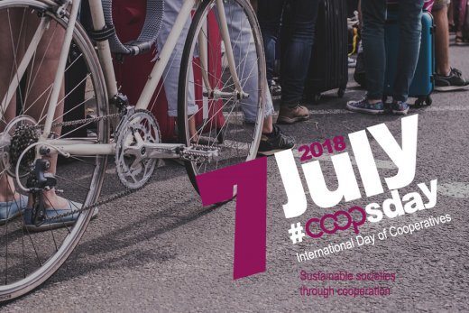 lelabo_ess's tweet photo. Comme chaque premier samedi de juillet depuis 1995, la journée internationale des #coopératives aura lieu demain à travers la planète. Elle portera sur la consommation et la production durables des biens &amp; des services. Toutes les infos ici >> https://t.co/8ngjbSdchR 
#CoopsDay https://t.co/A1mImx0XhD