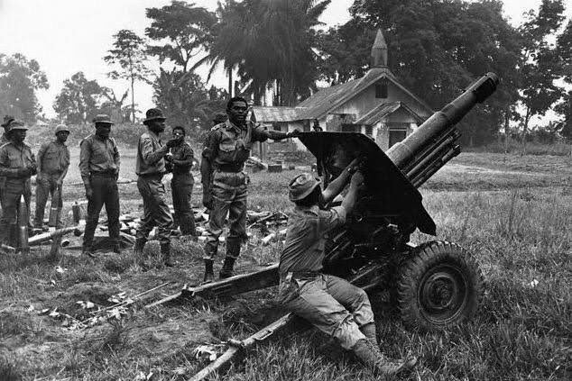 AfricanArchives's tweet image. 6th July 1967: Nigerian forces invade Biafra, beginning the war. The civil war almost tore Nigeria apart.