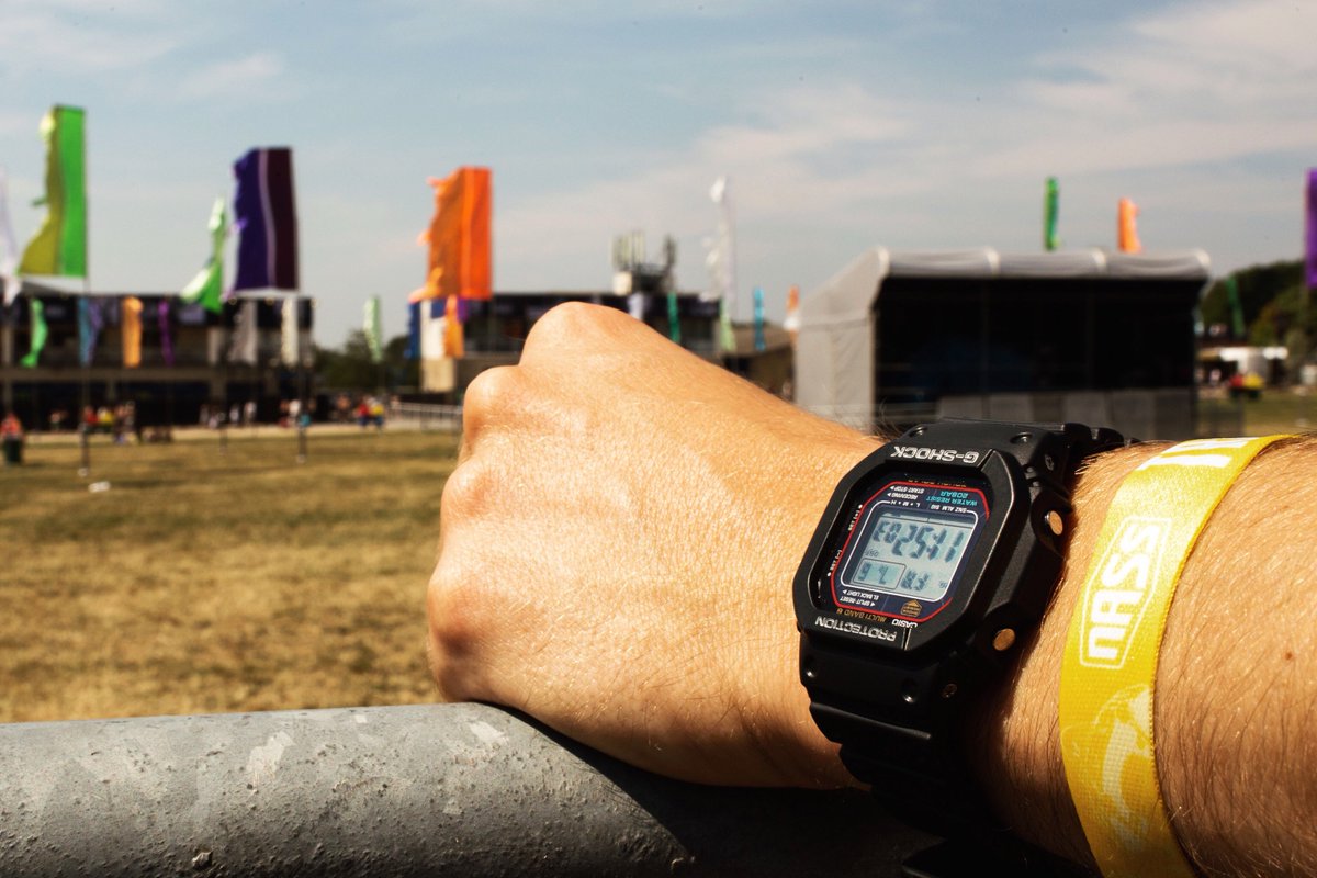 Only right to rock up with a #Classic 💪 @nassfestival
Featuring GW-M5610-1 🔎 bit.ly/2KSlTRe