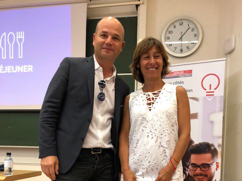CROEC_Paca's tweet photo. @lcanesi est en Corse pour l'#AG du @CROECCorse
A l'#odj : l'actu politique, économique >#Darmanin; Loi #pacte; #solidarité entre #CROEC, l'#Arfec et l’#oec de #Corse...
Avec @MarieDominiqCAV https://t.co/PIfGVFbZag
