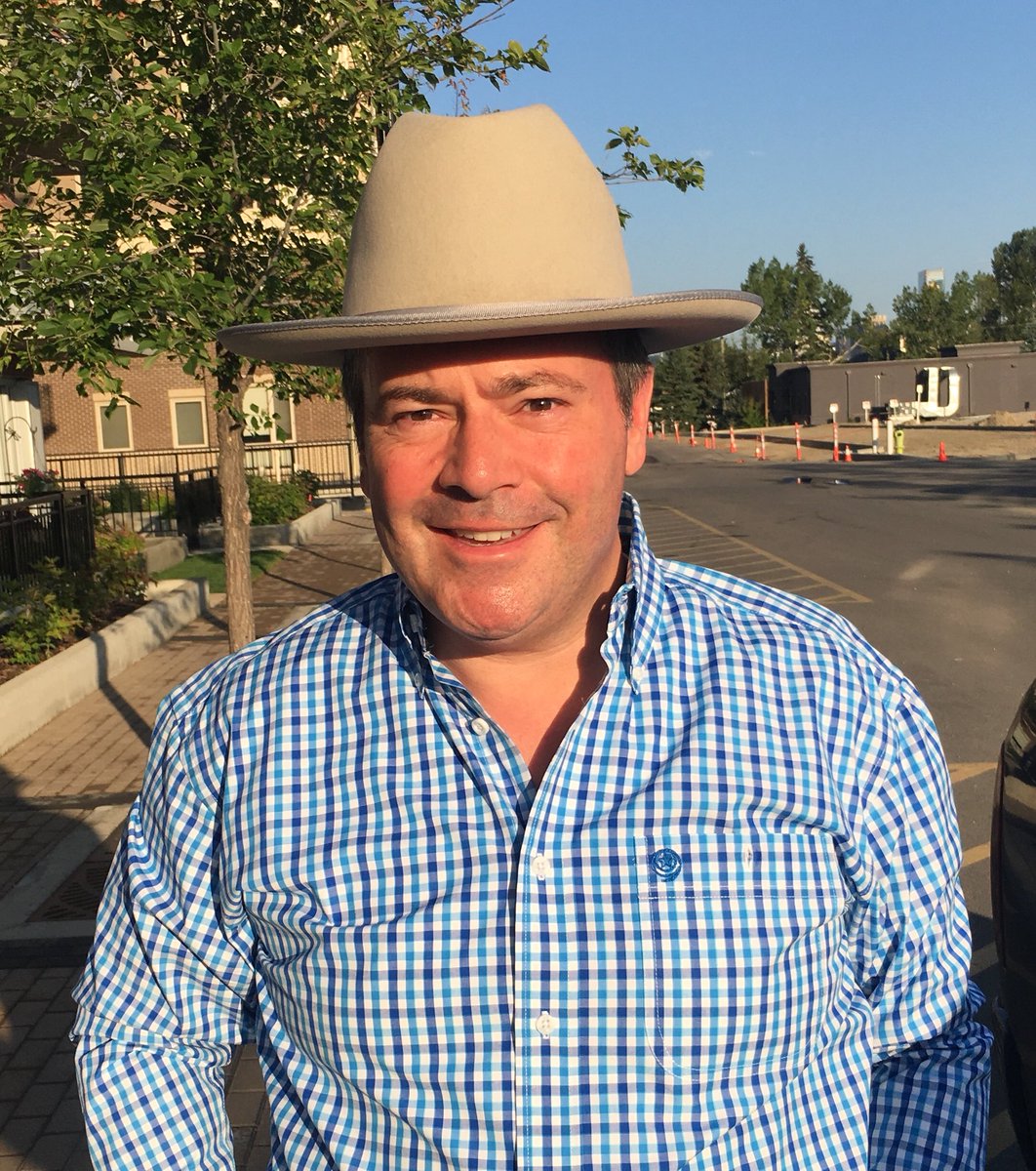 Jason Kenney on Twitter: &quot;Help me out here. Which hat should I wear in  today&#39;s #CalgaryStampede Parade? (See photos below.) The Open Road, or a  black or white Cattleman?&quot;