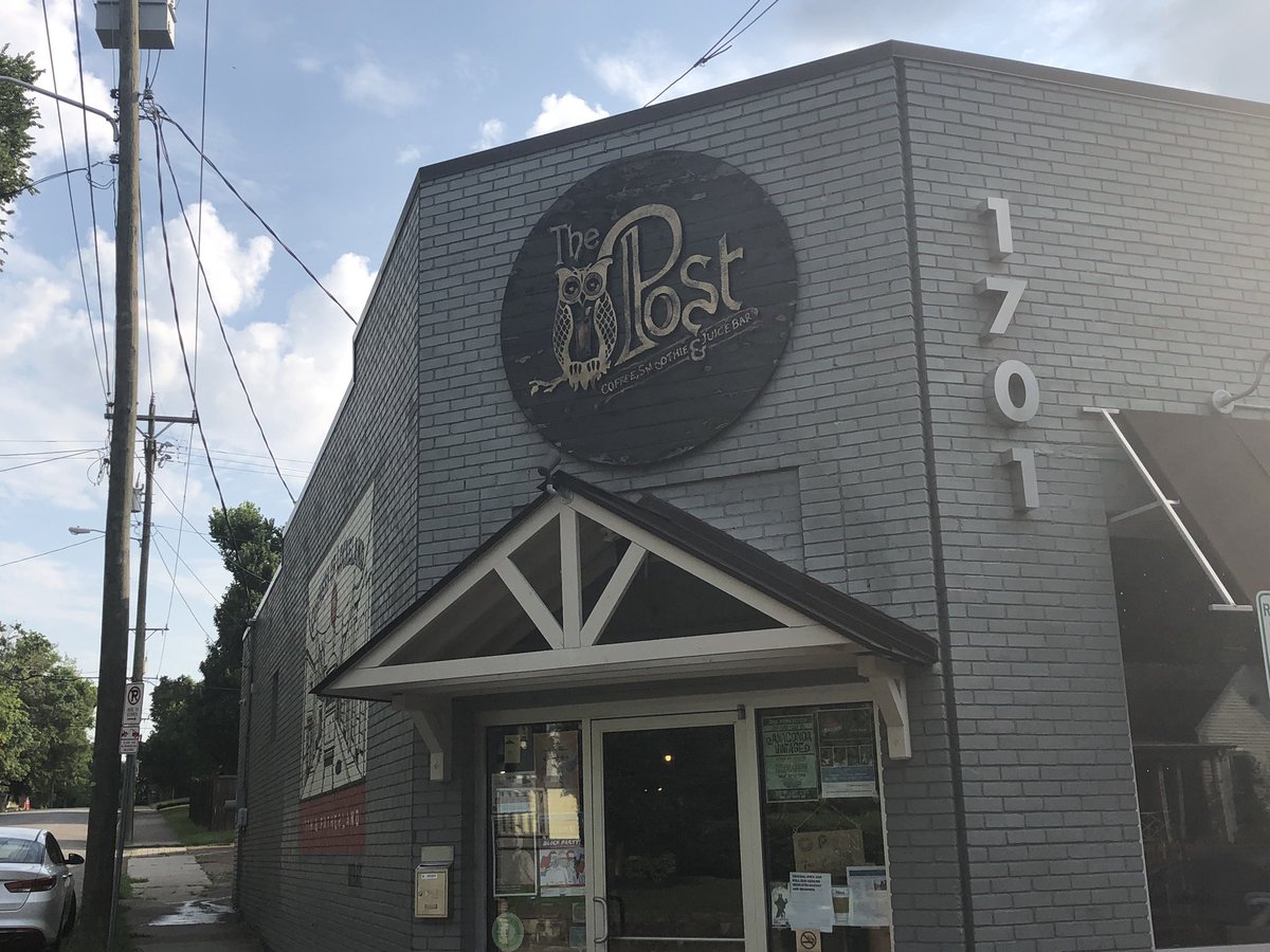 ashfordhughes's tweet photo. Up early drinking a hot cup of joe, eating a little breakfast and doing some work @theposteast. Tonya is a great owner and family operator of this business. Support Black, minority and women owned businesses. #SupportMWBE’s. @metrobao https://t.co/Fo6rnG760N