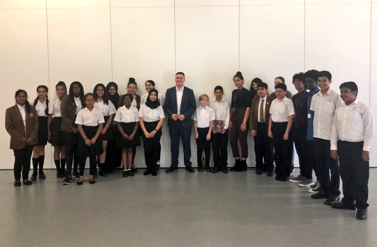 Wes Streeting MP on X: Lovely visit to Beal High School this