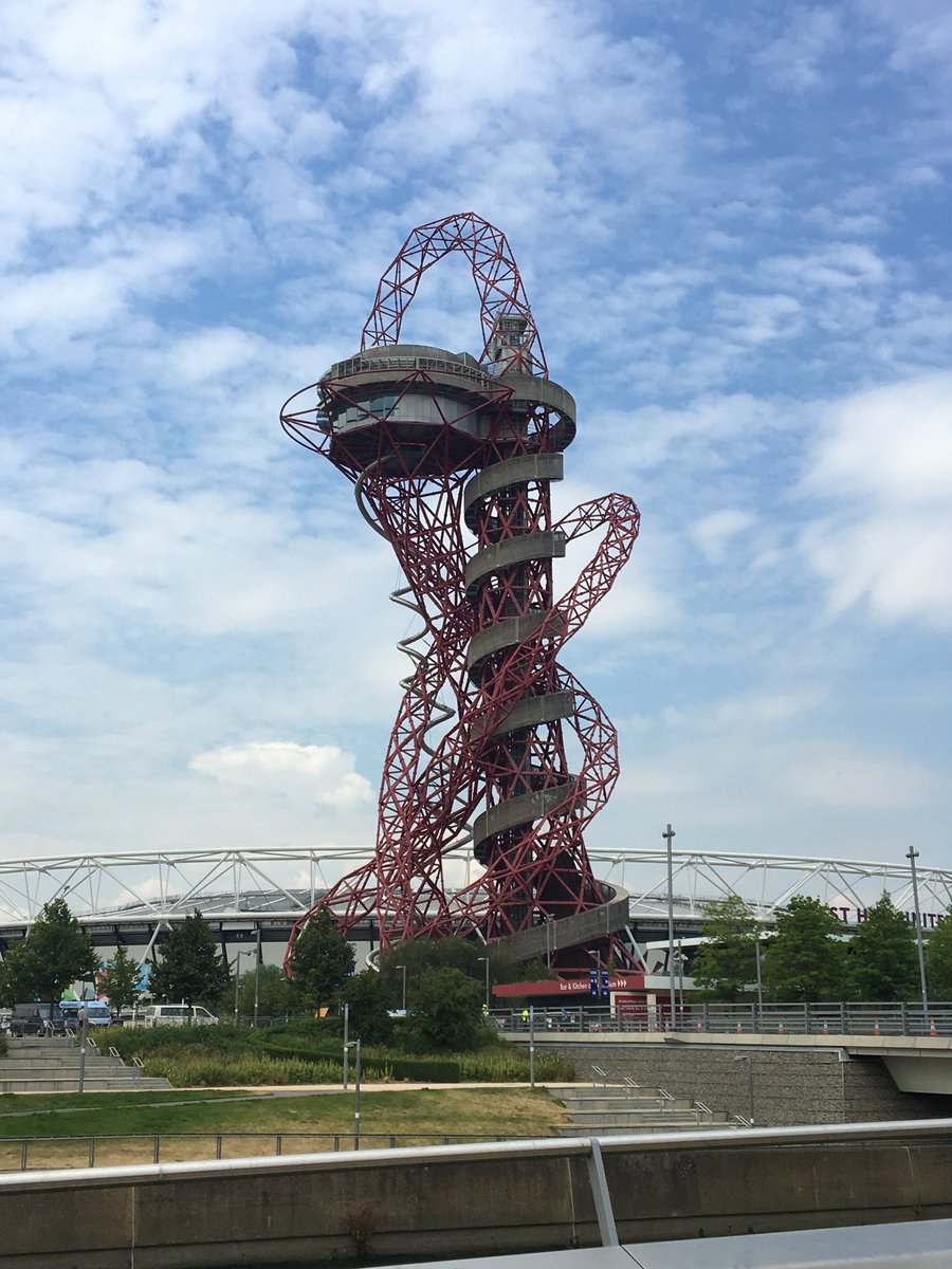 Absolutelyads's tweet photo. What an amazing day yesterday celebrating Absolutely Advertising's 3rd Anniversary. The company has come so far and is still progressing more and more each day! @lisajsaunds #Hardworkpaysoff #Absolutelyadvertising #Anniversary #London #ArcelorMittal #Orbiteyeview #TeamWork https://t.co/JCavQ2FztB