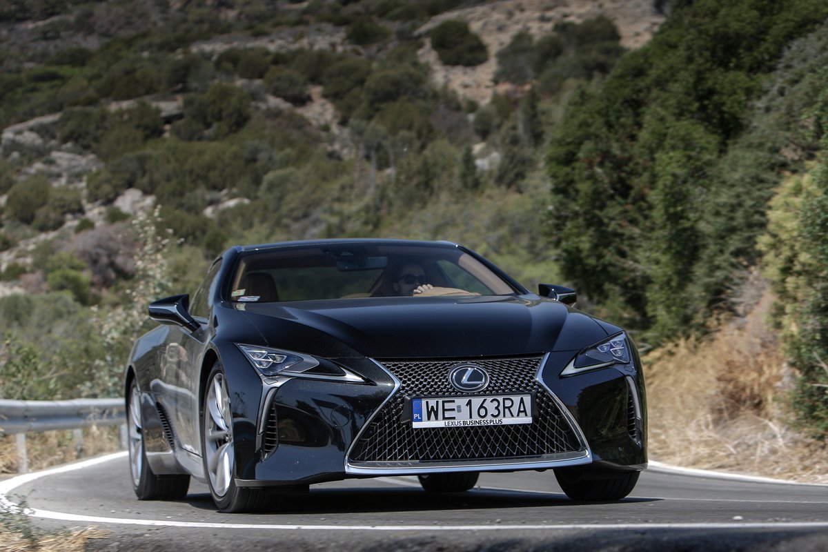 nowoscimoto's tweet photo. LEXUS LC WYBRANY COUPE ROKU W PLEBISCYCIE MAGAZYNU AUTO EXPRESS 👏🤝

🗣️LC pokazuje, że nasza marka jest jedną z najbardziej wizjonerskich, oryginalnych i ekscytujących na rynku. 

Więcej informacji na stronie 👉 
https://t.co/2VtPjJ6alE

#lexus #LexusLC #cars #car #polskalexus https://t.co/0HZVx7N9Mv