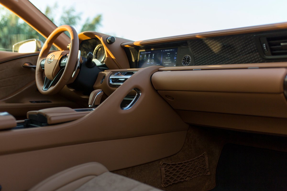 nowoscimoto's tweet photo. LEXUS LC WYBRANY COUPE ROKU W PLEBISCYCIE MAGAZYNU AUTO EXPRESS 👏🤝

🗣️LC pokazuje, że nasza marka jest jedną z najbardziej wizjonerskich, oryginalnych i ekscytujących na rynku. 

Więcej informacji na stronie 👉 
https://t.co/2VtPjJ6alE

#lexus #LexusLC #cars #car #polskalexus https://t.co/0HZVx7N9Mv
