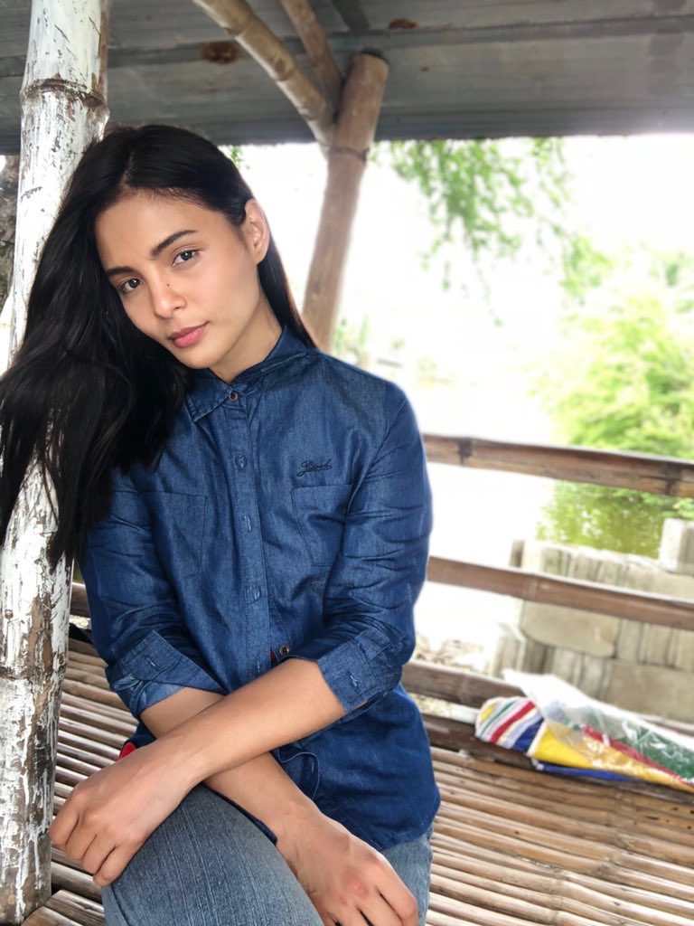 LoviPoe's tweet photo. Lorie. #Soon https://t.co/KiWwMDhfBj