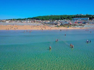 Westwardliving's tweet photo. These amazing azure waters are photos of award winning Westward Ho! here in North Devon. Yes that’s in the uk. So you don’t have to go abroad for amazing beaches! Our guests are loving their beach days in these soaring temperatures ☀️☀️☀️ #wishyouwerehere #stayindevon https://t.co/SchGnz5YOQ