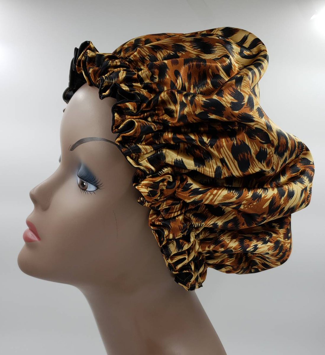 satinbonnetbtq's tweet image. 🐾Who doesn&apos;t love animal print?  🐆🐾🐾#blackgirlmagic #naturalhairproducts #naturalhairtutorials #naturalhairvideos #naturalhairjourney #healthyhairjourney #hairgrowthoil